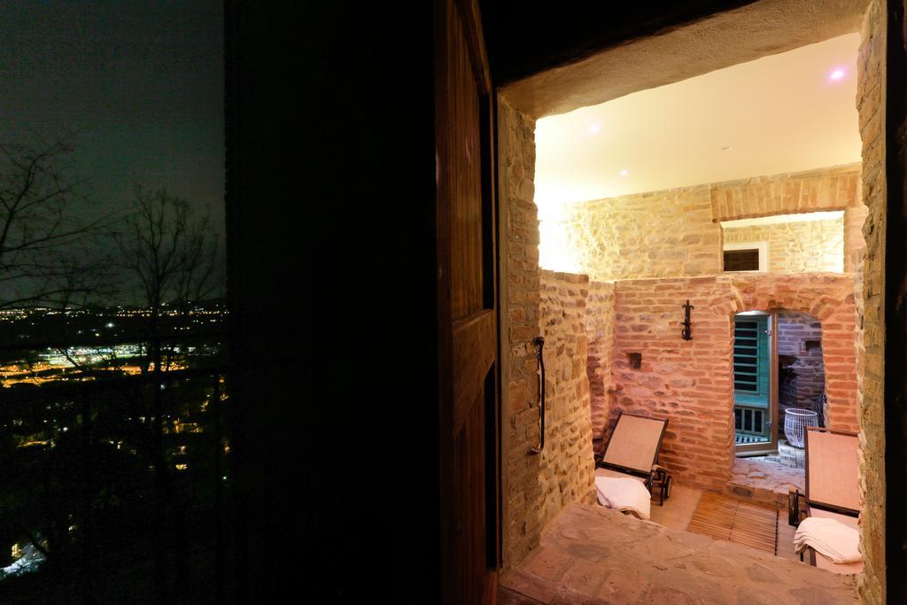 Castello Di Marano Sul Panaro - Room & Breakfast Εξωτερικό φωτογραφία